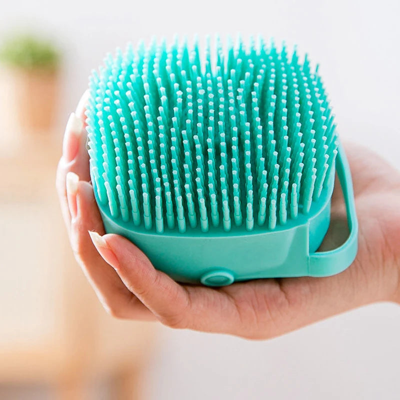 🐶 Brosse de bain silicone pour chien & chat – Massage & distributeur de shampoing