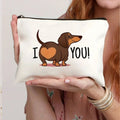 🏠 Mini trousse teckel rigolote – Pochette zippée motif chien, cadeau original dog lover