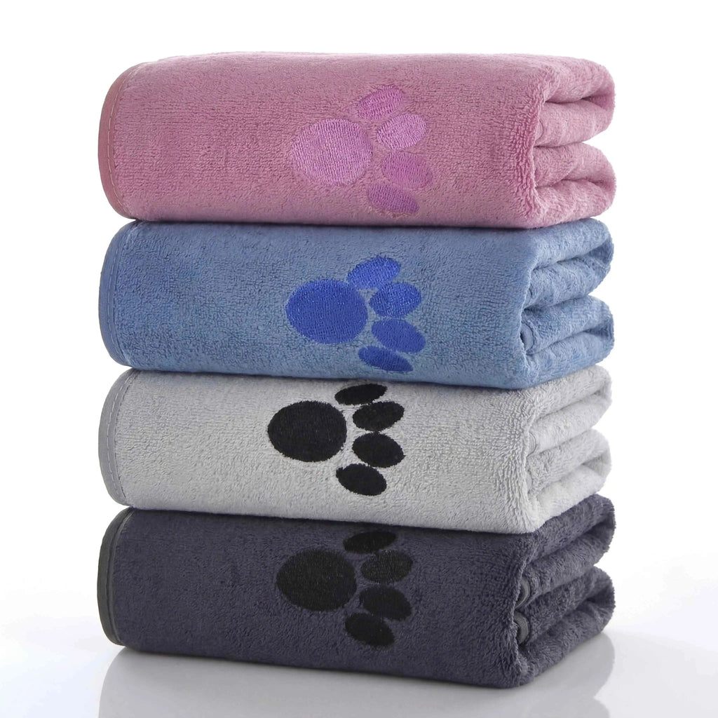 serviette 50×100 cm en microfibre de qualité absorbe l’eau rapidement, garde votre animal au chaud après le bain et sèche en un temps record.